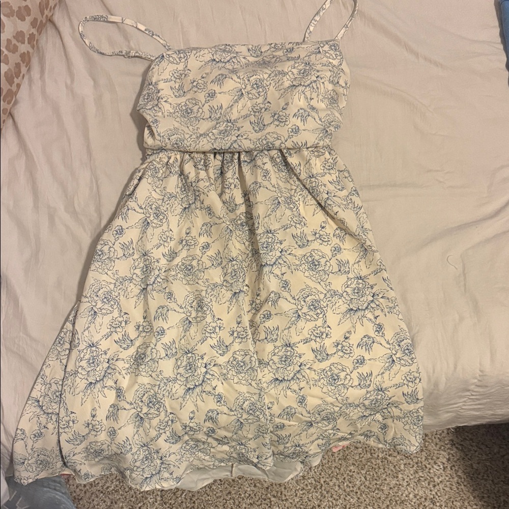 Floral Blue and White tie Dress